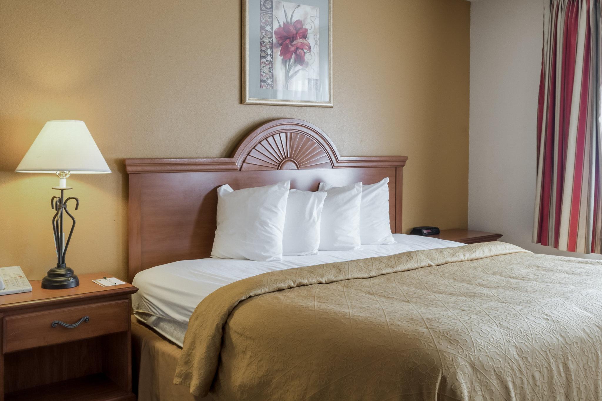 Quality Inn Huron Eksteriør billede